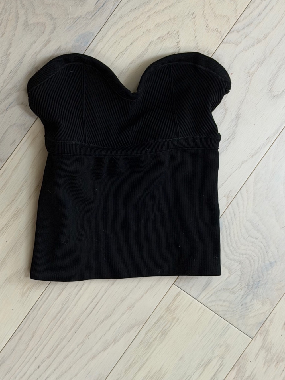 Out from Under Black Ribbed Strapless Top / Never worn!